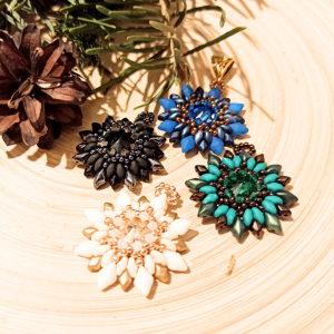 Gemduo medál és fülbevaló